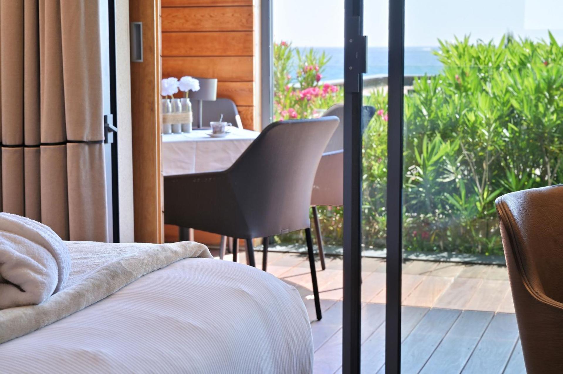 Hotel Le Week End Ajaccio  Exterior photo